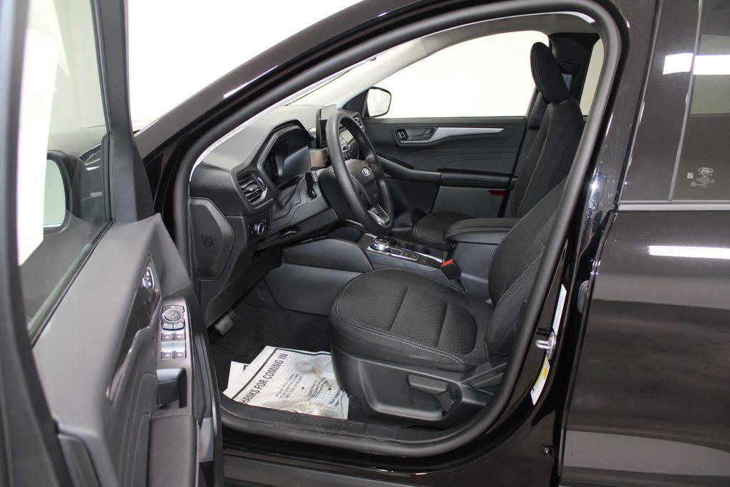 new 2025 Ford Escape car, priced at $26,576