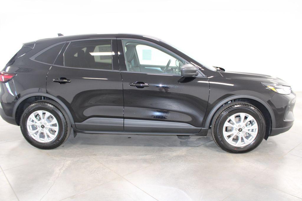 new 2025 Ford Escape car, priced at $26,576