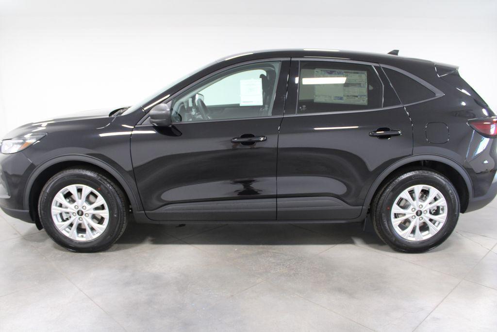 new 2025 Ford Escape car, priced at $26,576