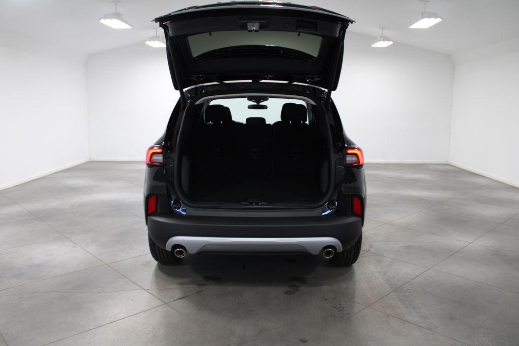 new 2025 Ford Escape car, priced at $26,576