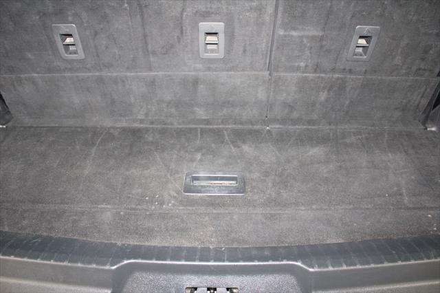 used 2024 Ford Expedition car, priced at $50,448