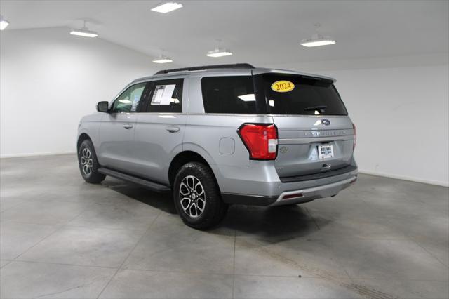 used 2024 Ford Expedition car, priced at $50,448