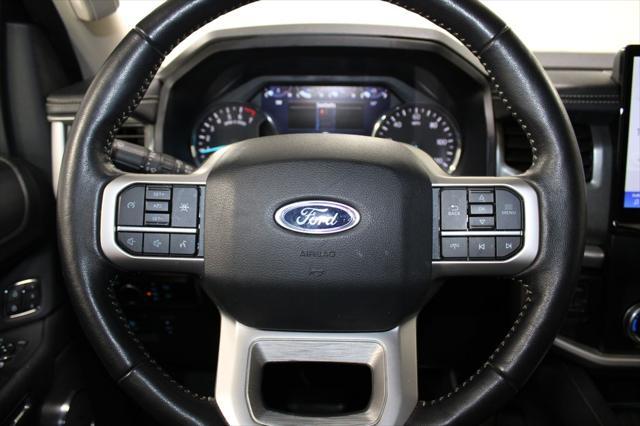 used 2024 Ford Expedition car, priced at $49,438