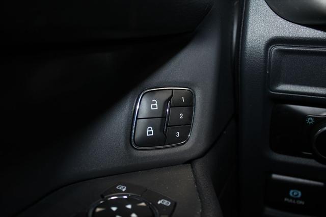used 2024 Ford Expedition car, priced at $49,438