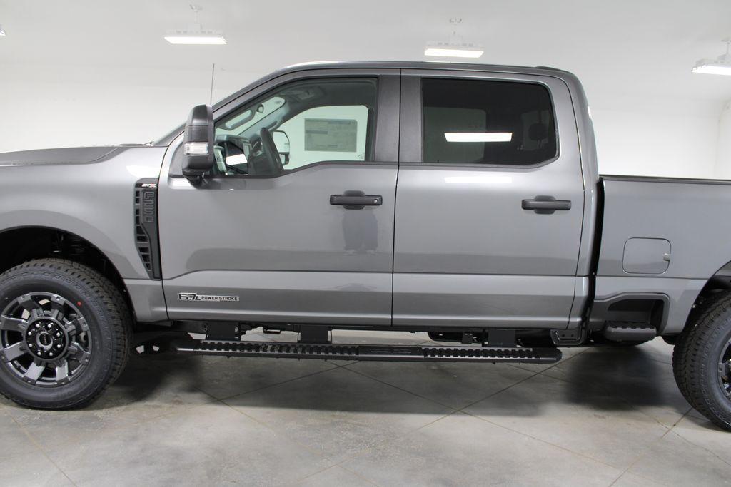 new 2025 Ford F-250 car, priced at $65,088