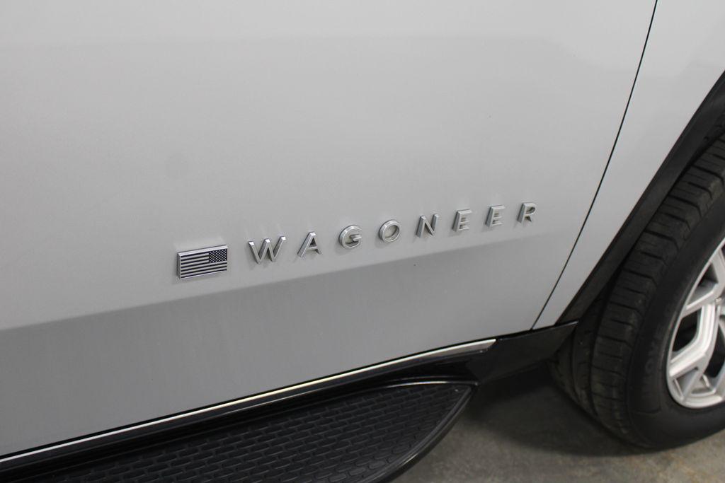 used 2022 Jeep Wagoneer car, priced at $35,428
