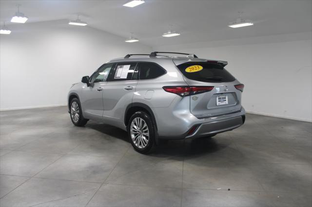 used 2023 Toyota Highlander car, priced at $44,768