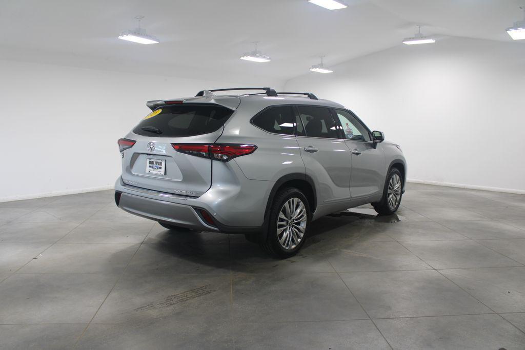 used 2023 Toyota Highlander car, priced at $42,000