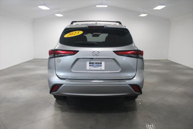 used 2023 Toyota Highlander car, priced at $44,768