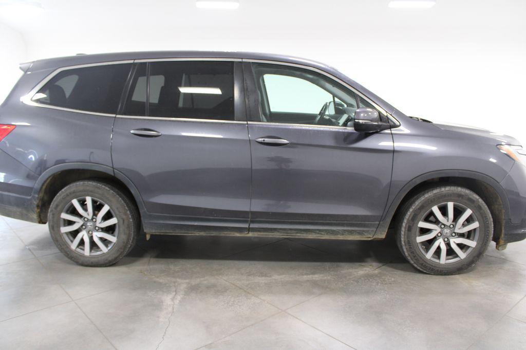 used 2020 Honda Pilot car, priced at $25,000