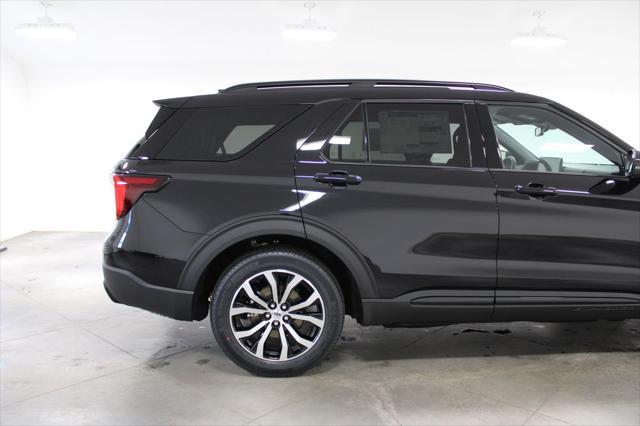 new 2025 Ford Explorer car, priced at $44,988