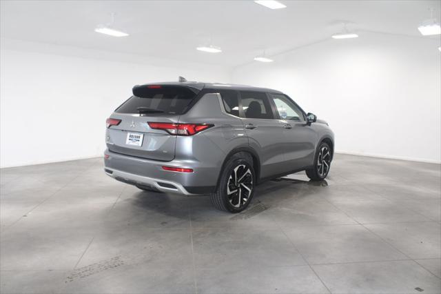 used 2024 Mitsubishi Outlander car, priced at $25,668