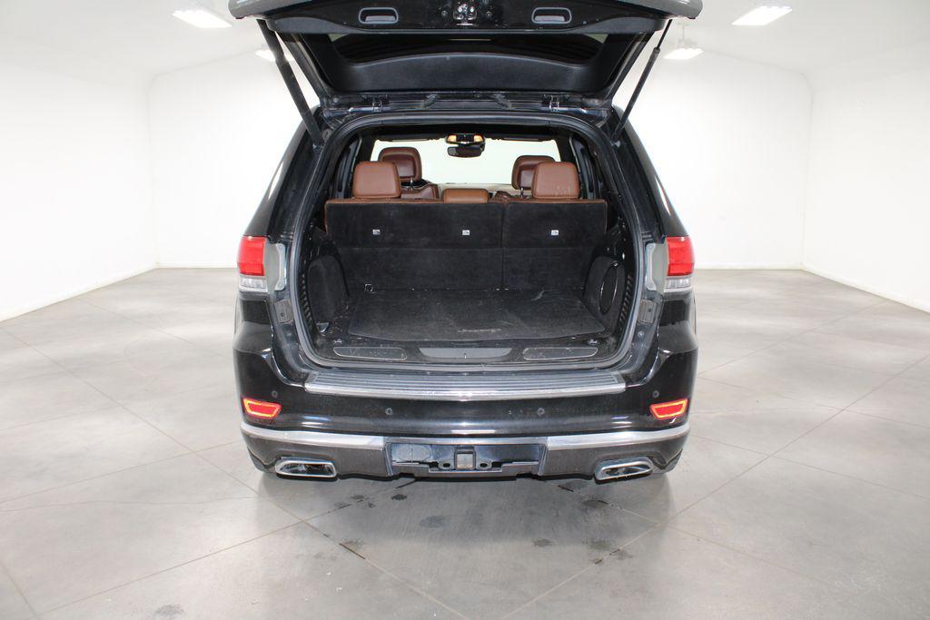 used 2017 Jeep Grand Cherokee car, priced at $18,758