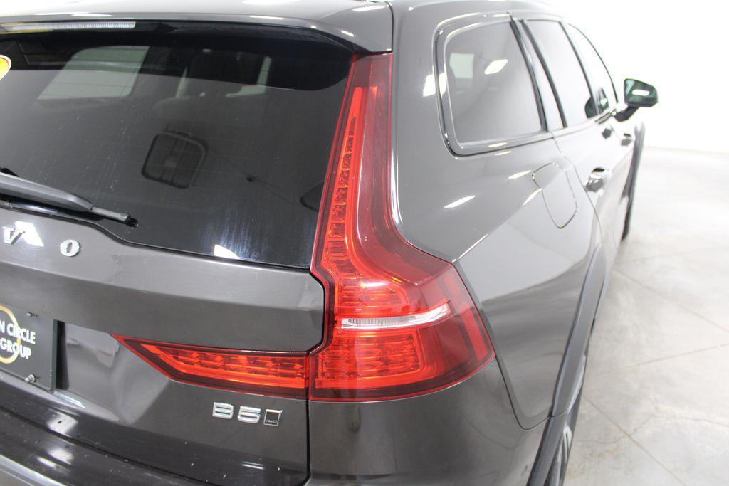 used 2024 Volvo V60 Cross Country car, priced at $36,000
