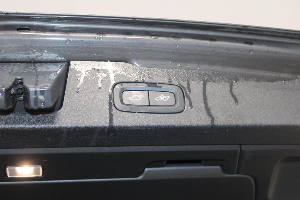 used 2024 Volvo V60 Cross Country car, priced at $36,000