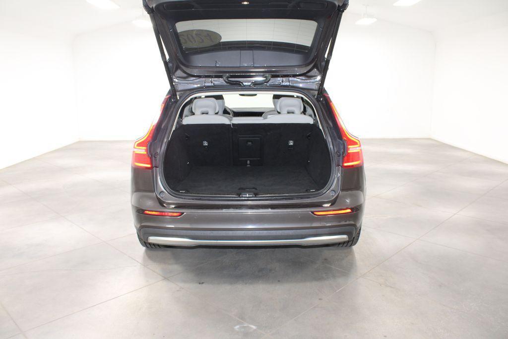 used 2024 Volvo V60 Cross Country car, priced at $36,000