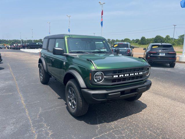 new 2025 Ford Bronco car, priced at $43,101