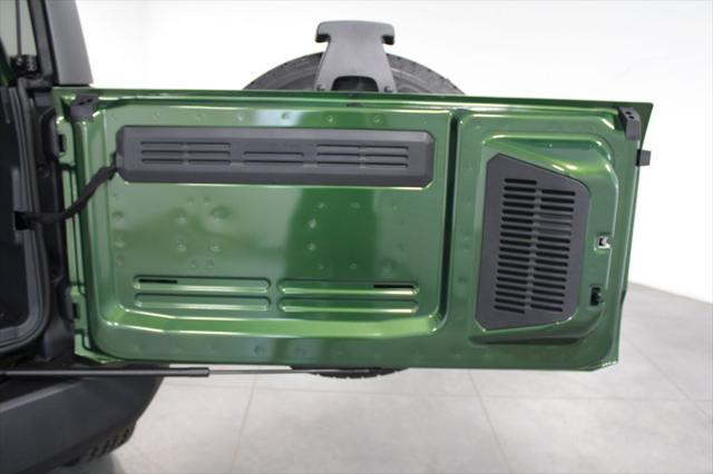 new 2025 Ford Bronco car, priced at $43,991