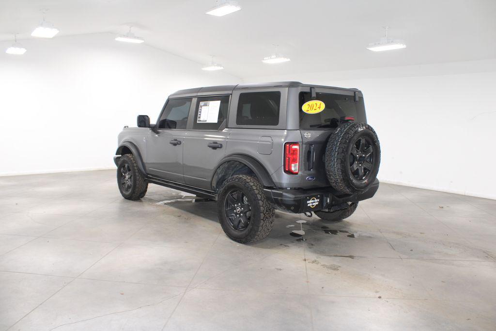 used 2024 Ford Bronco car, priced at $41,898
