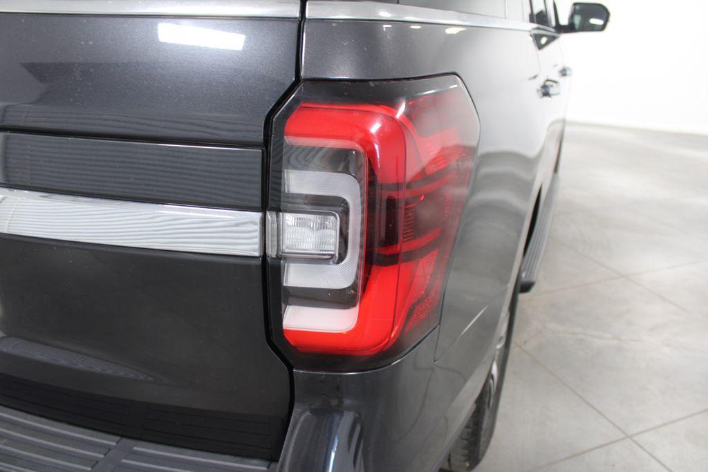 used 2024 Ford Expedition car, priced at $54,528