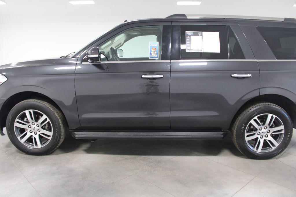 used 2024 Ford Expedition car, priced at $54,528