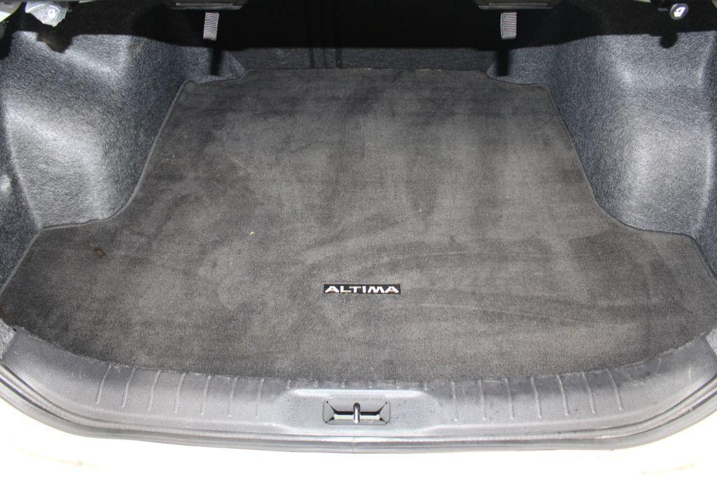 used 2024 Nissan Altima car, priced at $23,000