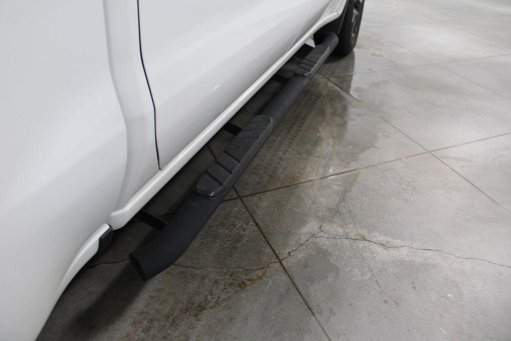 used 2021 Chevrolet Silverado 1500 car, priced at $30,000