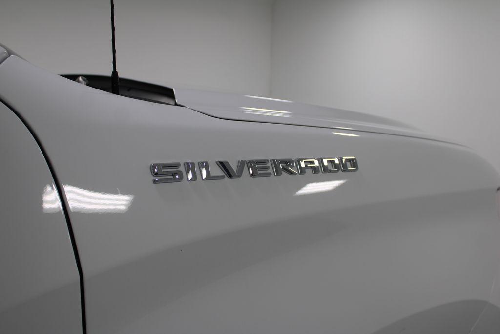 used 2021 Chevrolet Silverado 1500 car, priced at $30,000