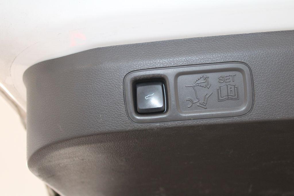 used 2018 Ford Expedition car, priced at $21,000