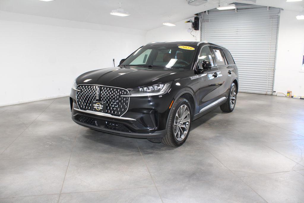 used 2025 Lincoln Aviator car, priced at $66,898