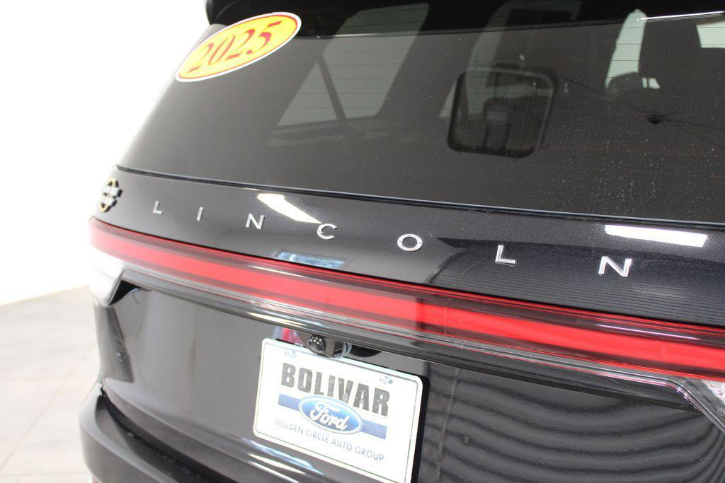 used 2025 Lincoln Aviator car, priced at $66,898