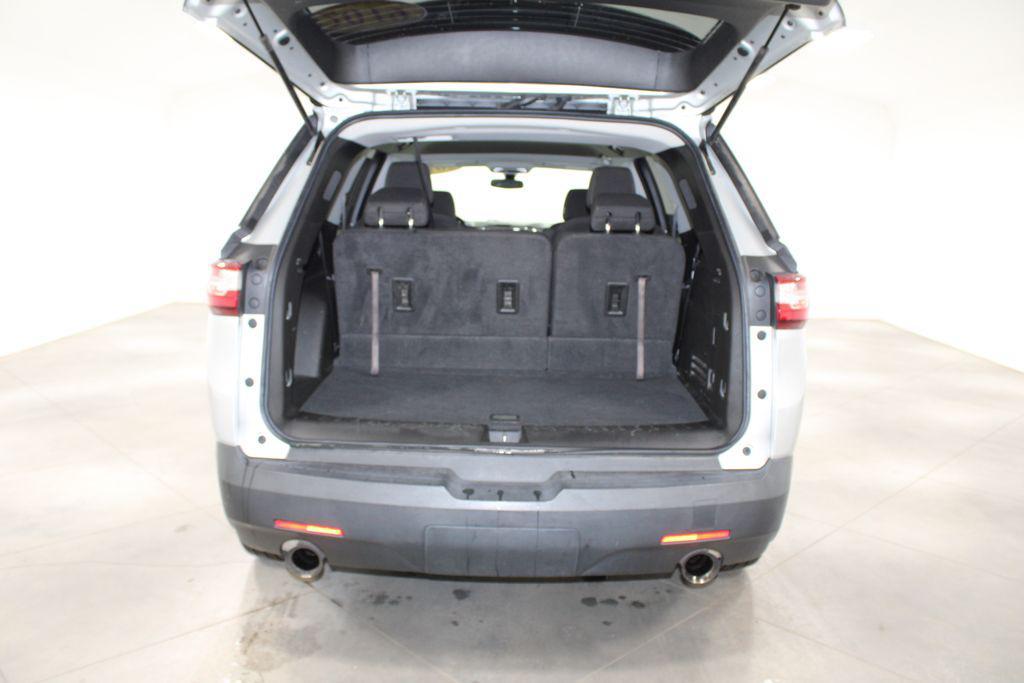 used 2019 Chevrolet Traverse car, priced at $17,398