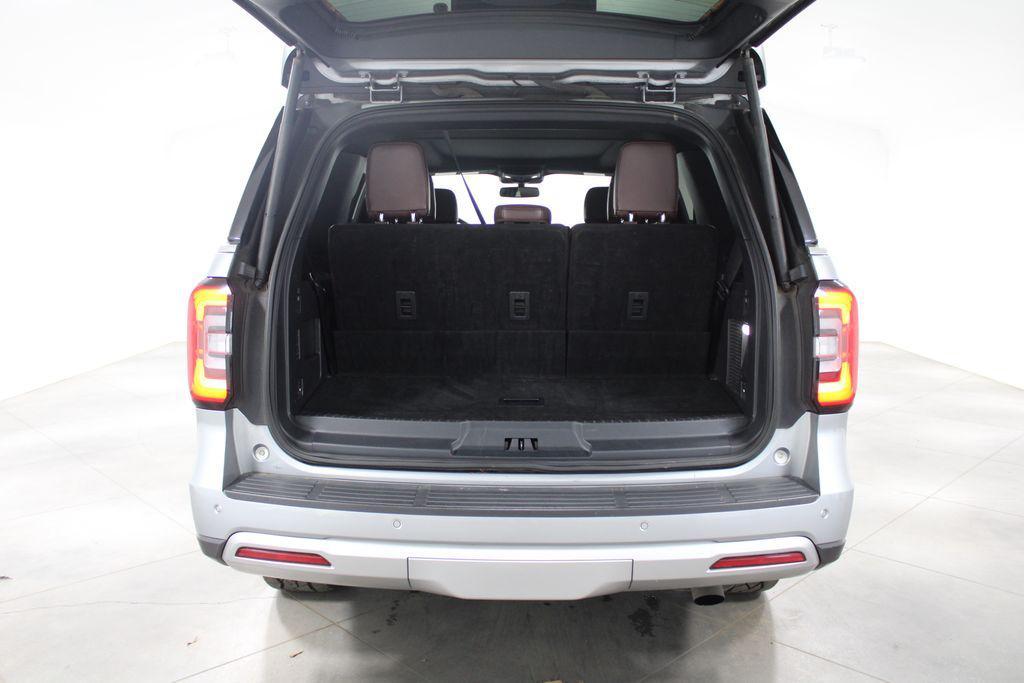used 2024 Ford Expedition car, priced at $43,738