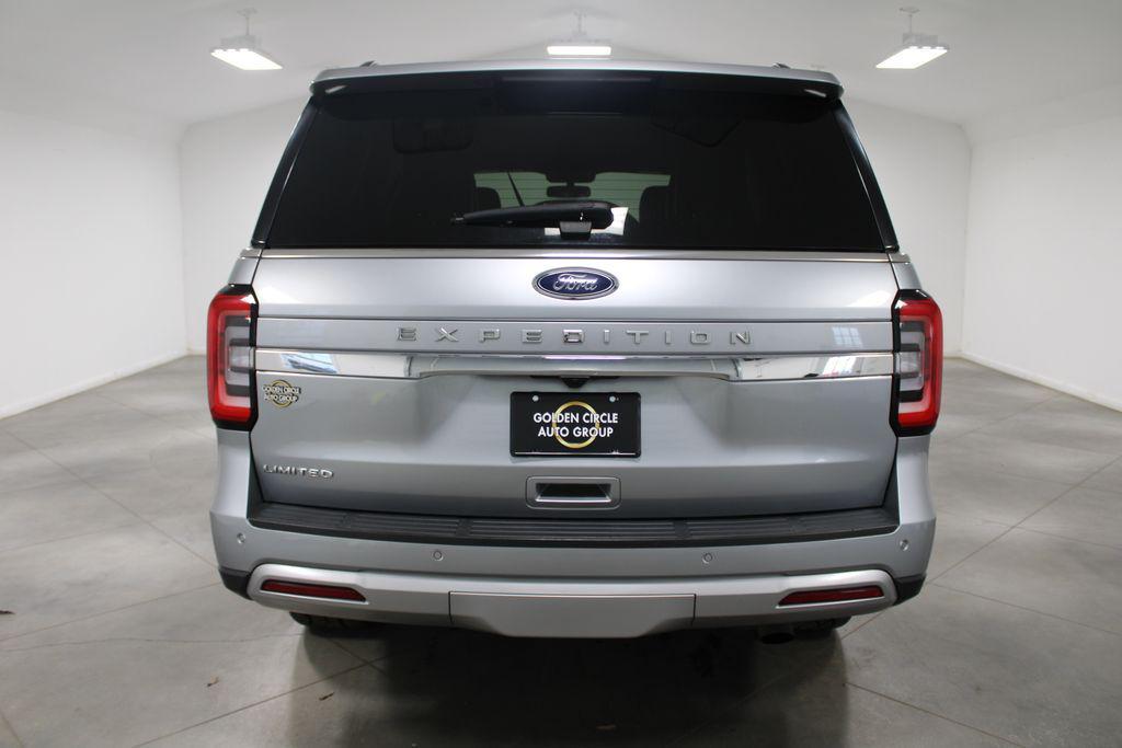used 2024 Ford Expedition car, priced at $43,738