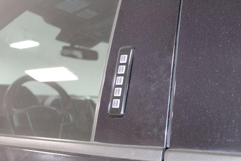 used 2020 Ford F-150 car, priced at $33,000