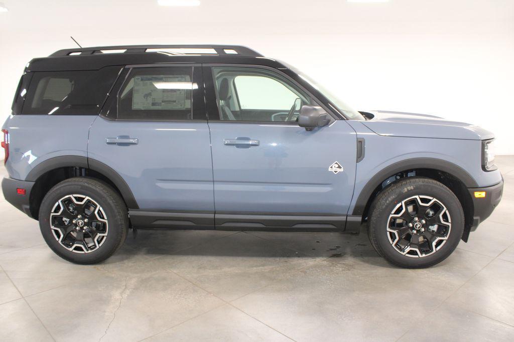 new 2025 Ford Bronco Sport car, priced at $40,301