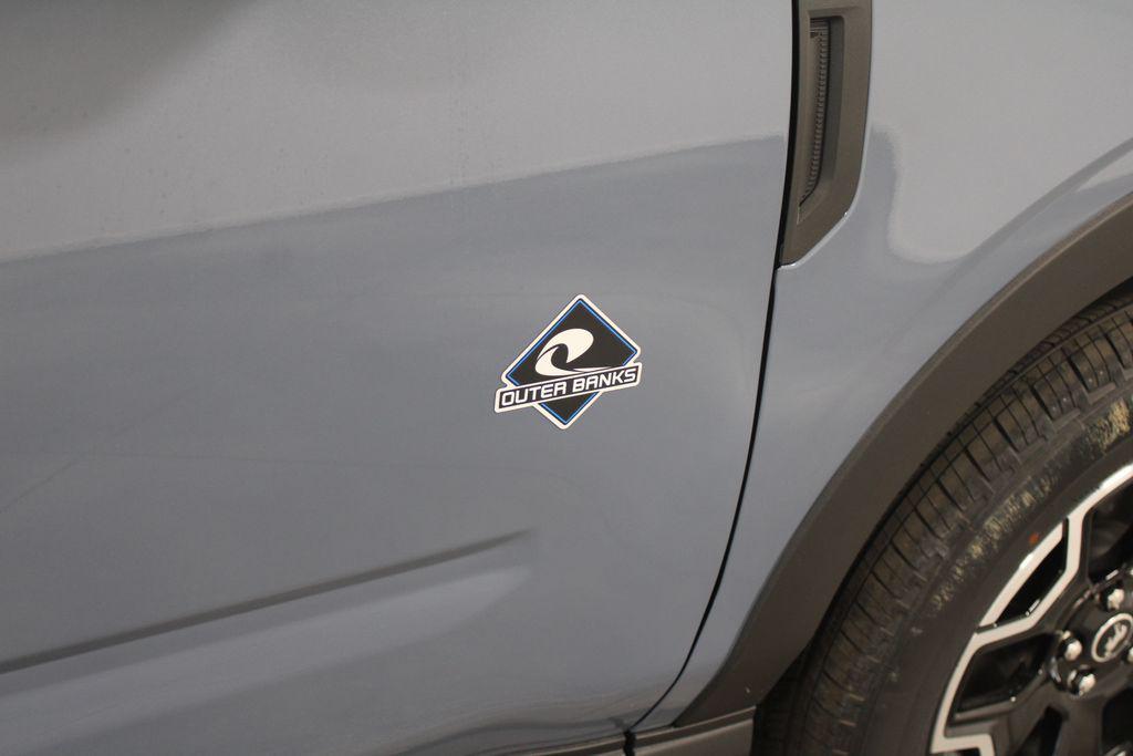 new 2025 Ford Bronco Sport car, priced at $40,301