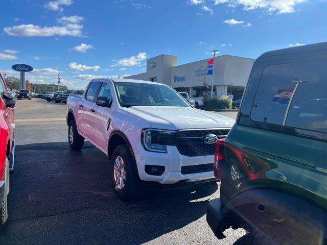 new 2025 Ford Ranger car, priced at $31,974