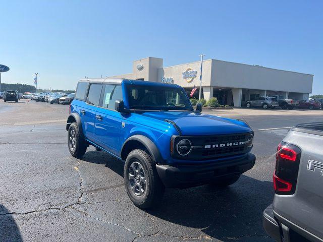 new 2025 Ford Bronco car, priced at $43,991