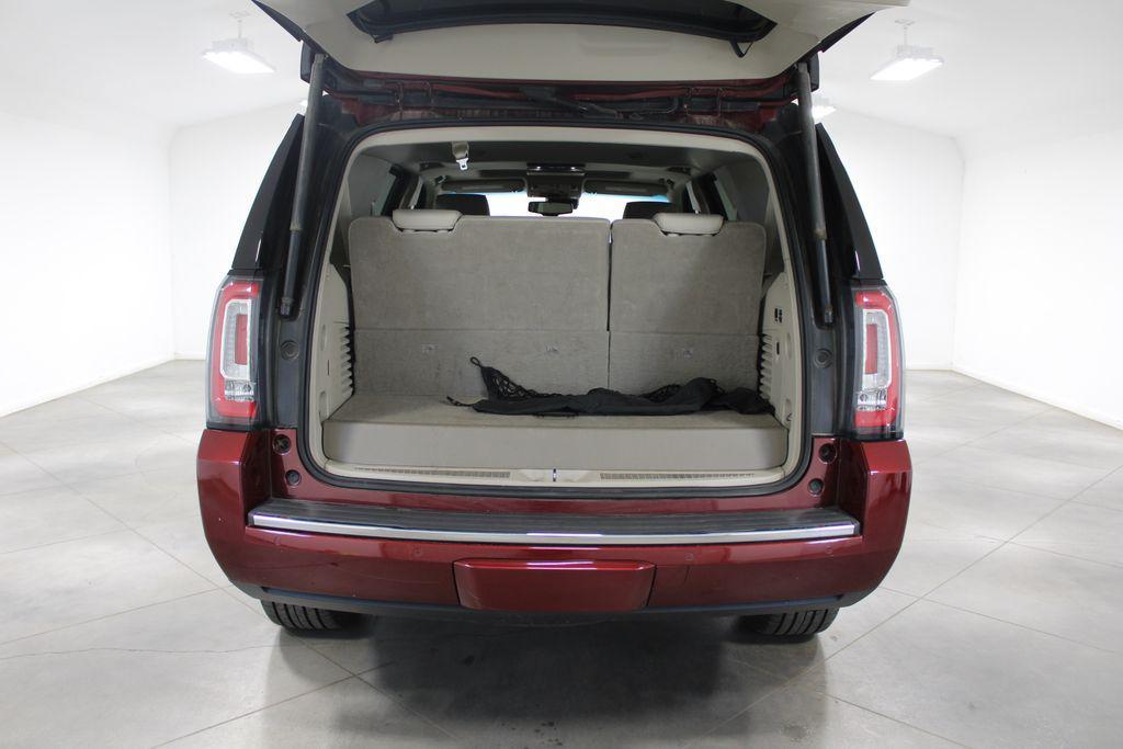 used 2020 GMC Yukon car, priced at $35,868