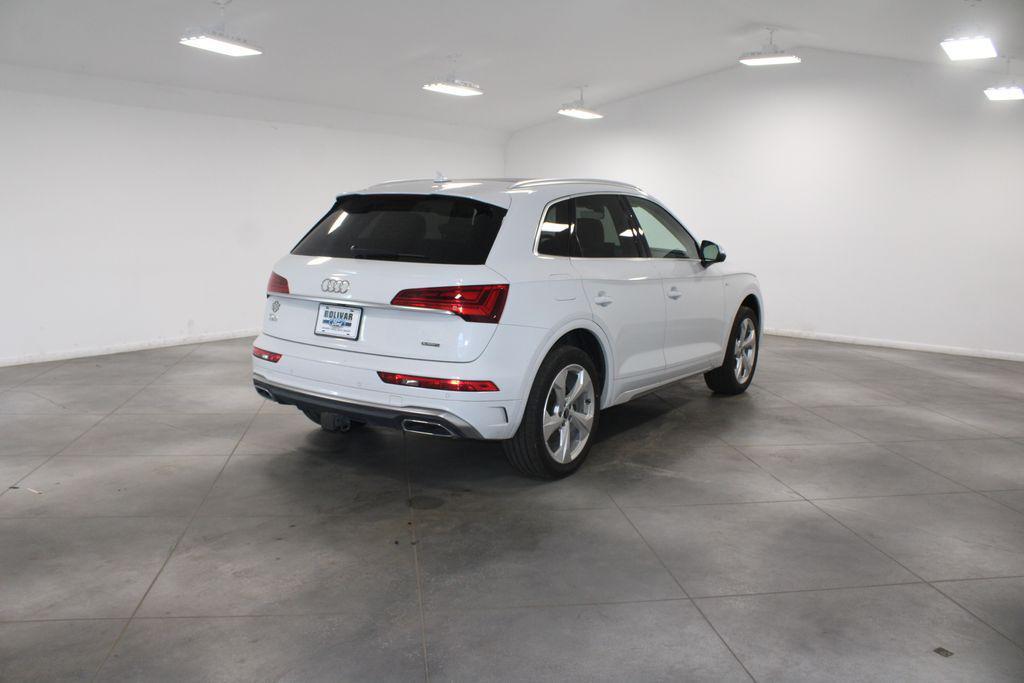 used 2022 Audi Q5 car, priced at $28,000