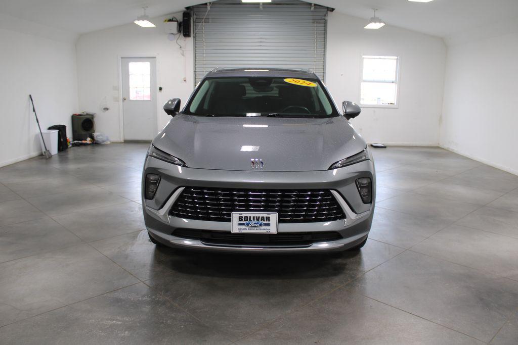 used 2024 Buick Envision car, priced at $33,000