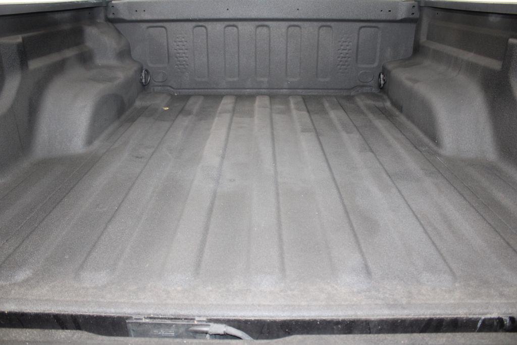 used 2022 Jeep Gladiator car, priced at $34,158