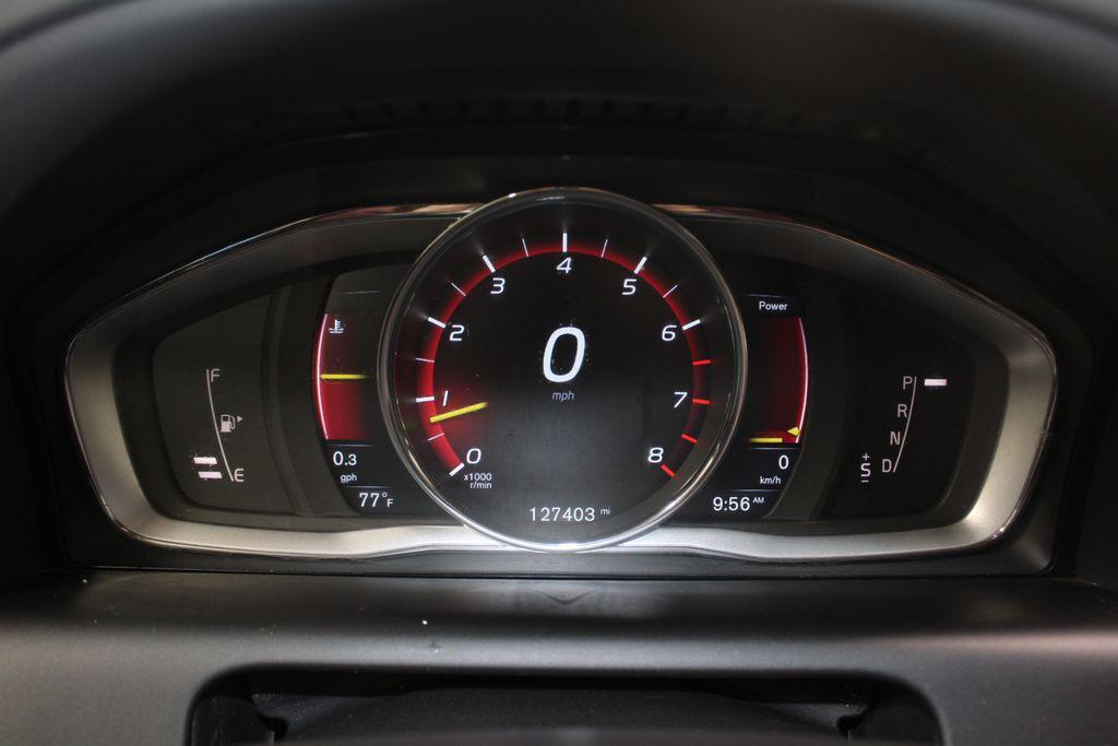 used 2015 Volvo XC60 car, priced at $9,488