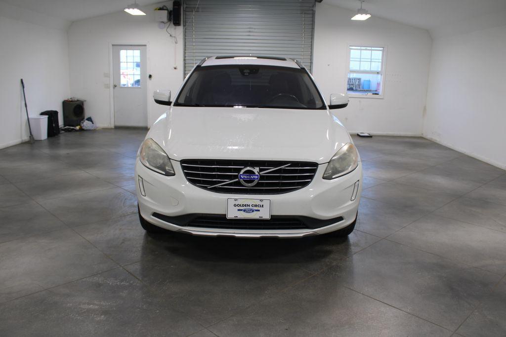 used 2015 Volvo XC60 car, priced at $9,488