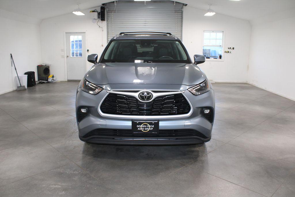 used 2024 Toyota Highlander car, priced at $39,448