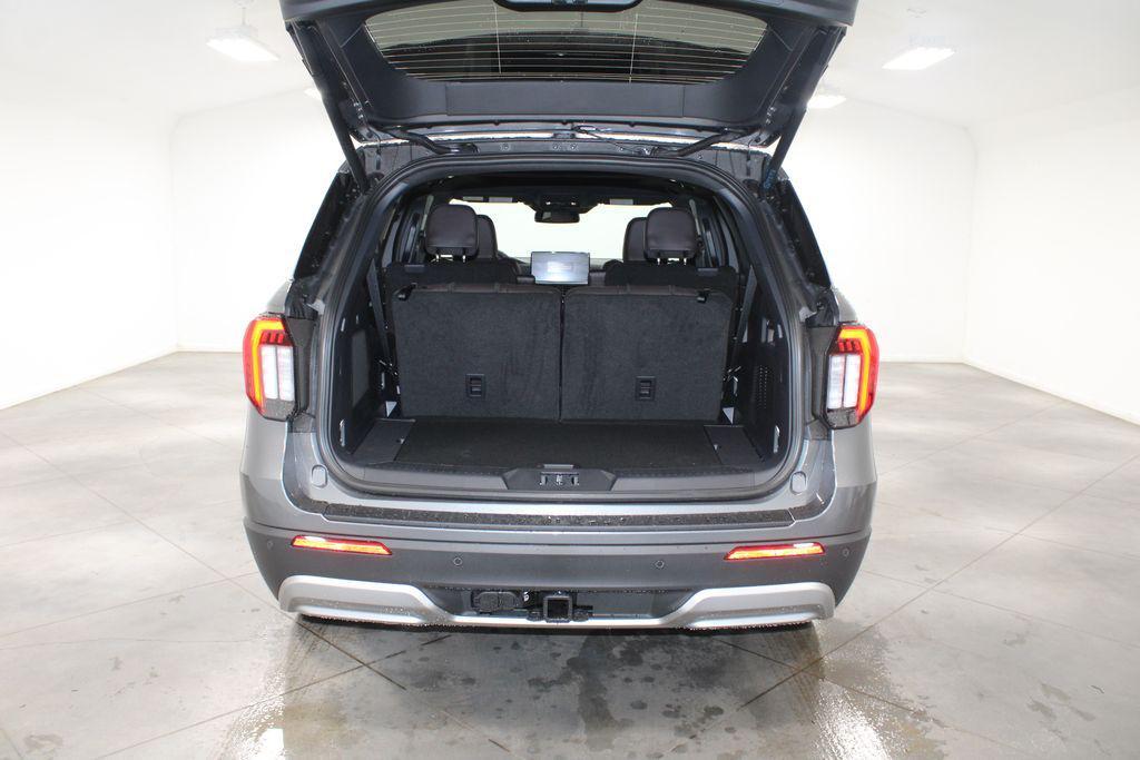 new 2025 Ford Explorer car, priced at $50,935