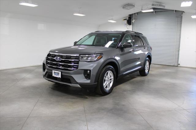 new 2025 Ford Explorer car, priced at $41,673