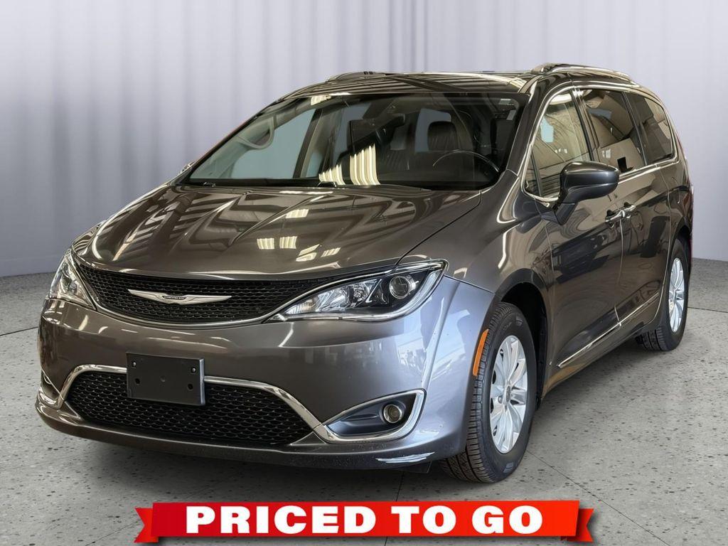 used 2019 Chrysler Pacifica car, priced at $14,995