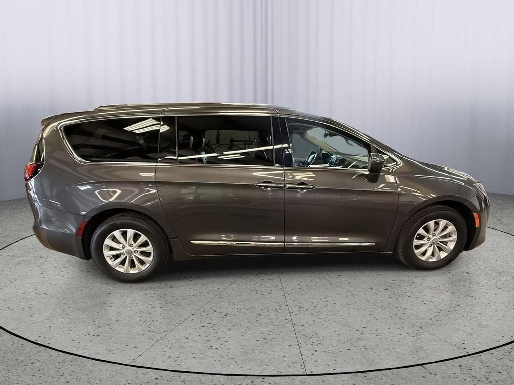 used 2019 Chrysler Pacifica car, priced at $14,995